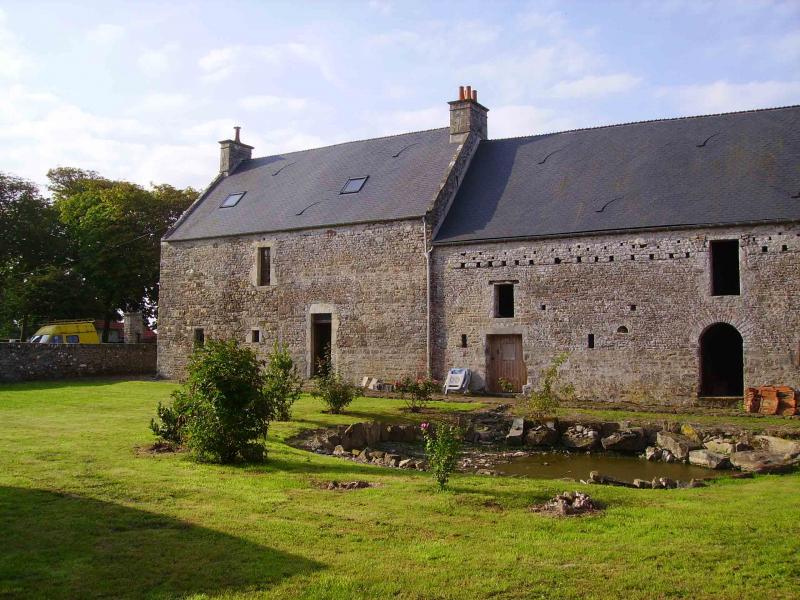 FRENCH MANOR HOUSE FOR RENOVATION IN NORMANDY SEASIDE RESORT AREA